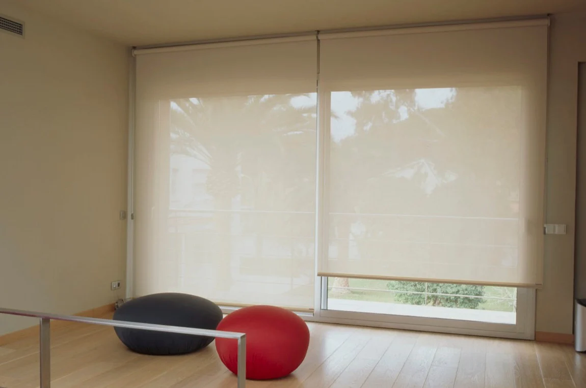 Cuándo Deberías Realizar el Lavado de Cortinas Roller en el distrito de Surco