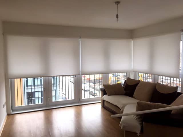 Cómo Quitar Manchas de Cortinas Roller